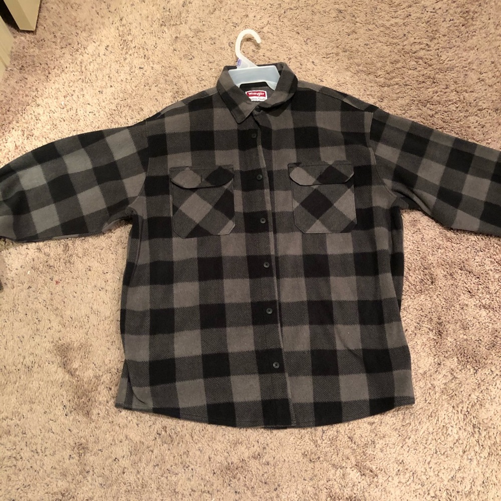 wrangler fleece plaid button up
